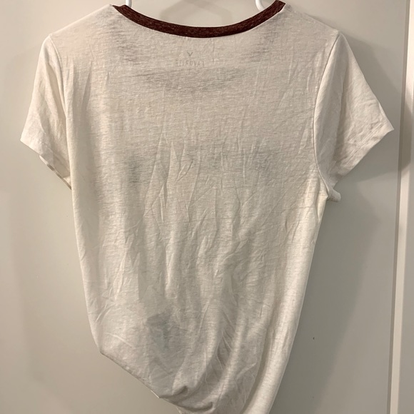 *3/$18* AE T-shirt - Picture 2 of 3